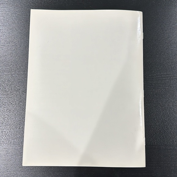 Vintage World Country Atlas Book - 1990 - Picture 9 of 11